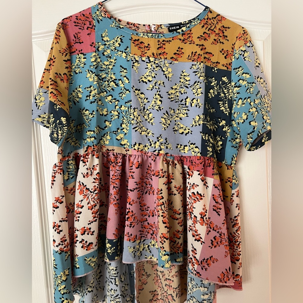 SHEIN tiered floral patchwork blouse size small